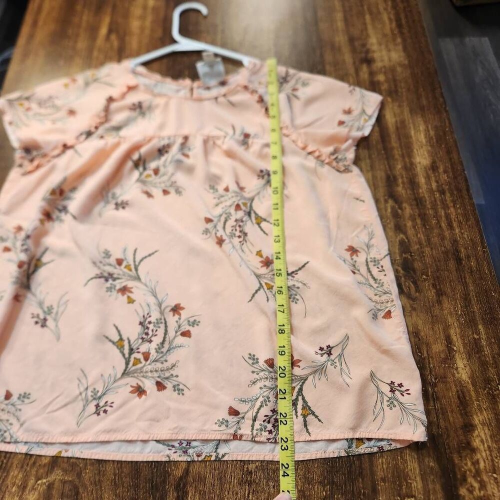 St. John's Bay floral blouse - Picture 5 of 5